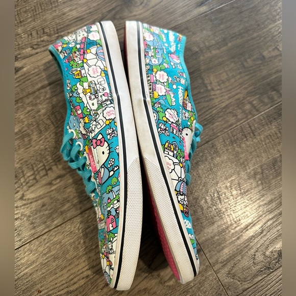 Hello Kitty Vans Sz 9 - Picture 7 of 12